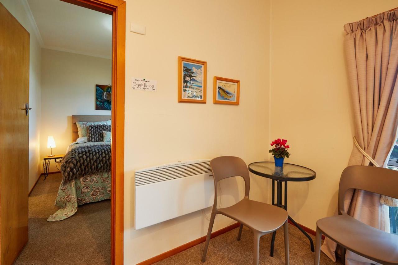 Brook House B&B & Cottages Καϊκούρα Εξωτερικό φωτογραφία