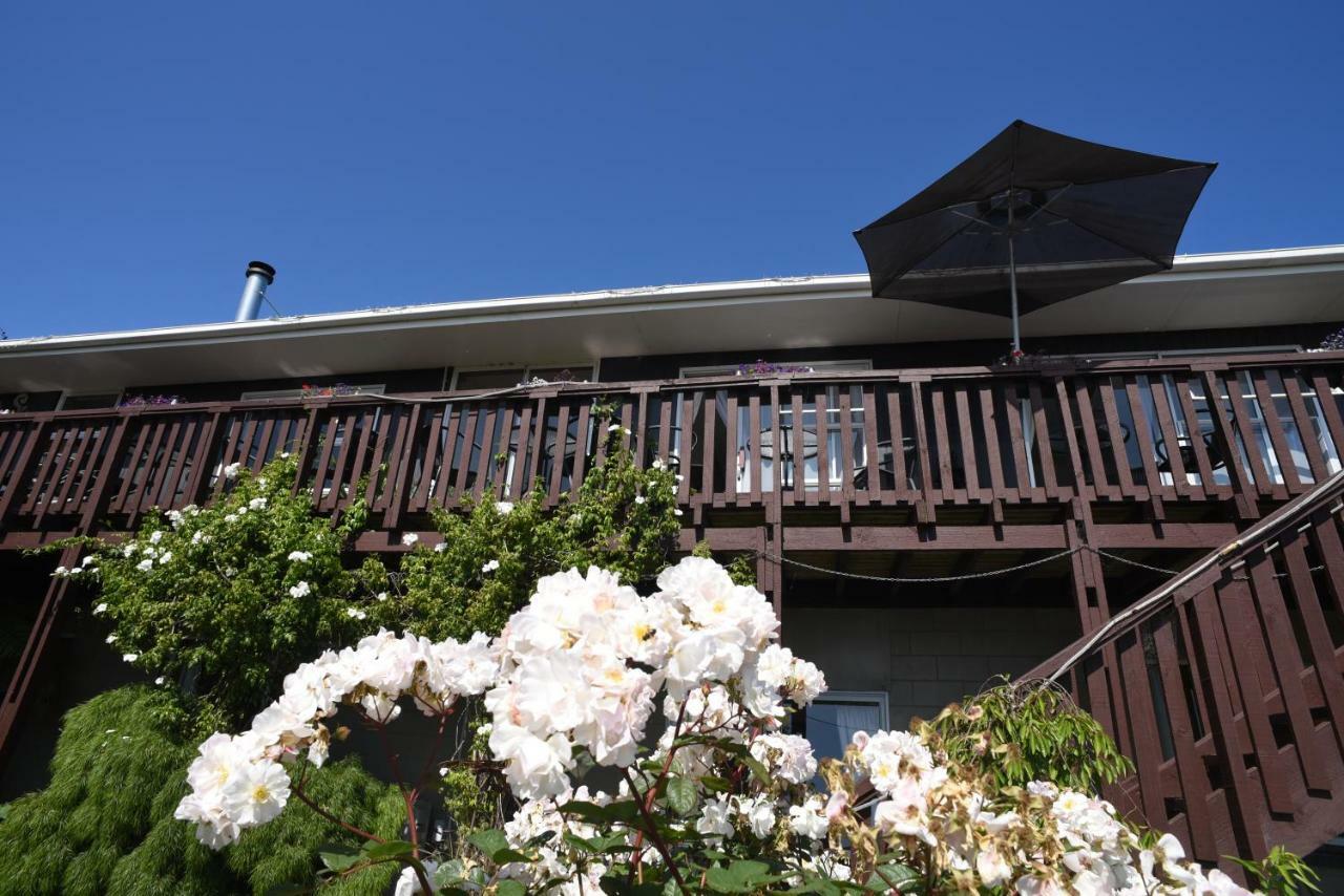 Brook House B&B & Cottages Καϊκούρα Εξωτερικό φωτογραφία